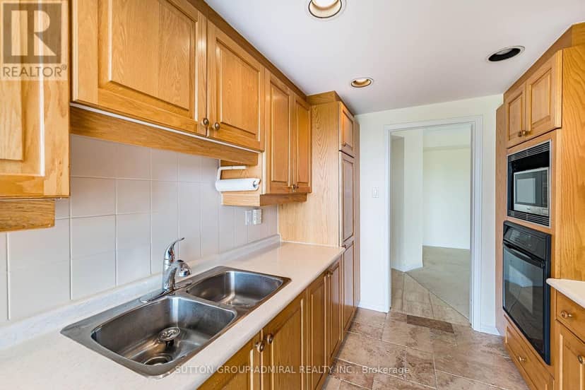 604 - 1901 Pilgrims Way — photo 27 of 40