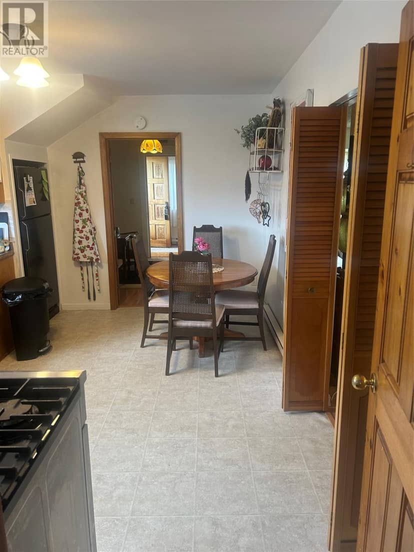 336 Main Road — photo 17 of 33