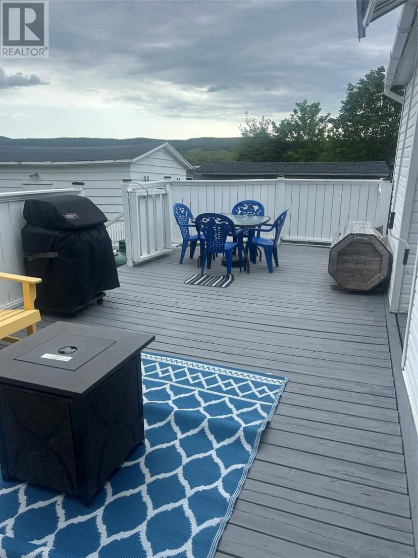 336 Main Road — photo 8 of 33