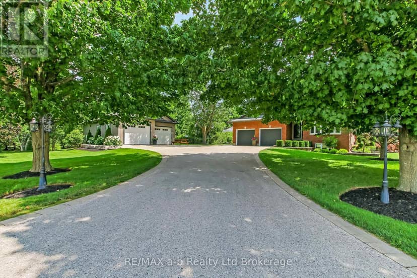 325840 Norwich Road — photo 1 of 31