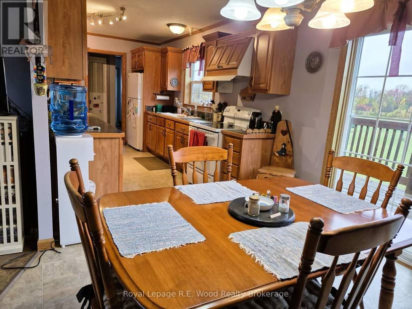 1319 Windham Road 9 Road, Norfolk, photo 4