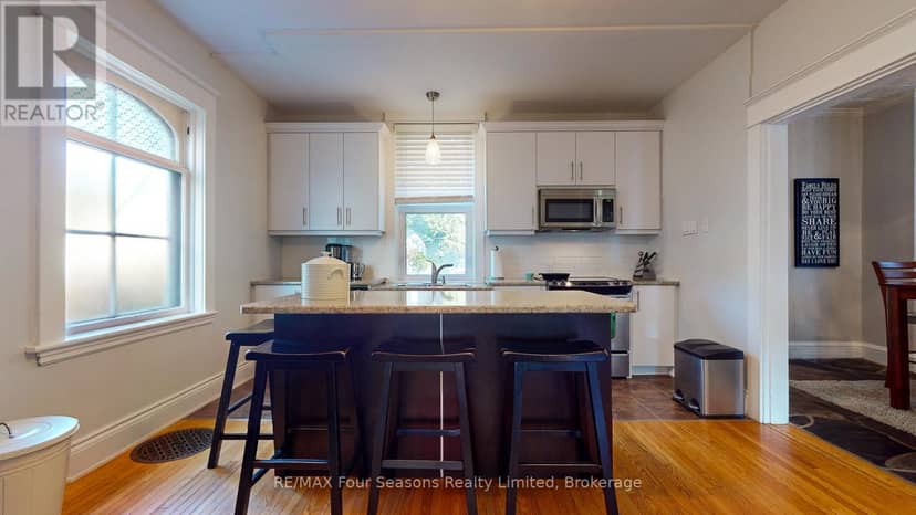 143 Fourth Street W — photo 10 of 37
