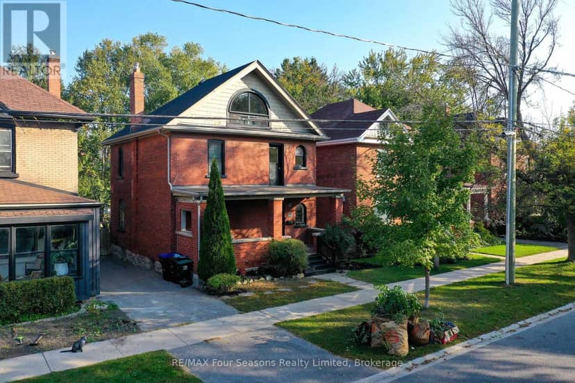 143 Fourth Street W — photo 2 of 37