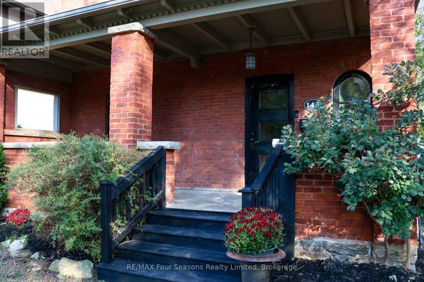 143 Fourth Street W — photo 4 of 37
