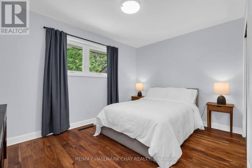 12 Francis Road — photo 14 of 40