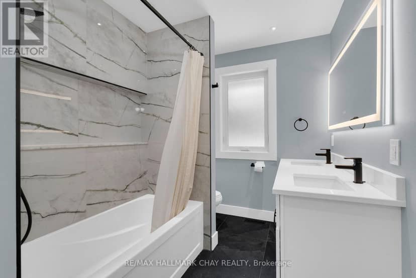 12 Francis Road — photo 21 of 40