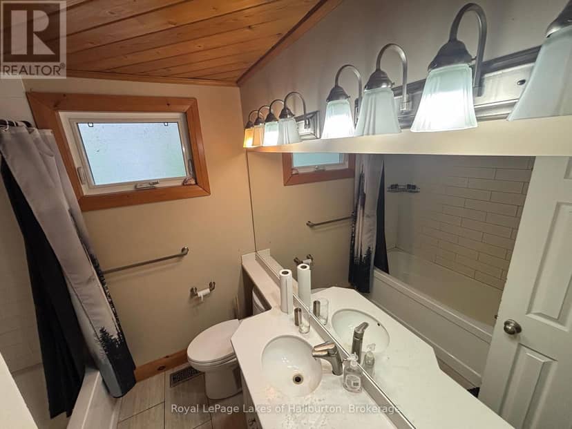 3040 Haliburton Lake Road — photo 12 of 40