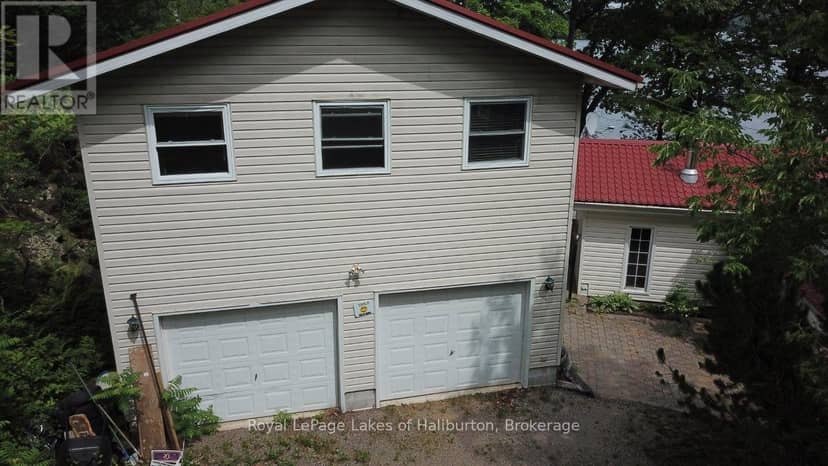 3040 Haliburton Lake Road, Dysart et al, photo 3