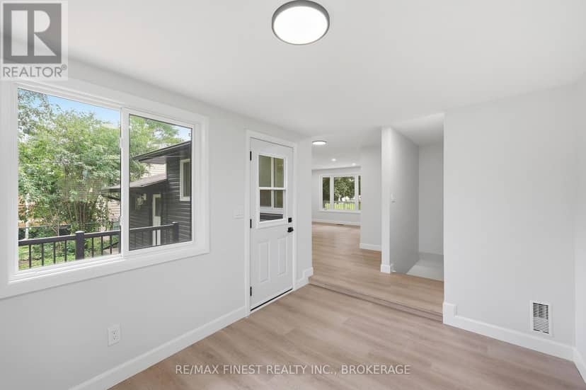 687 Willis Street — photo 21 of 40