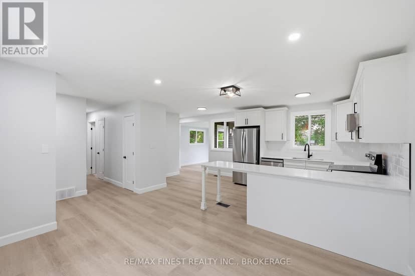 687 Willis Street — photo 9 of 40