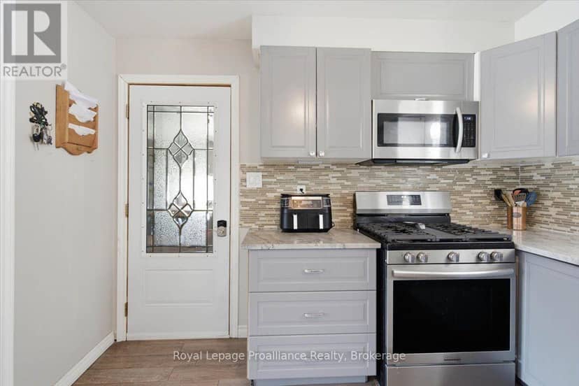178 Riverside Parkway — photo 13 of 40
