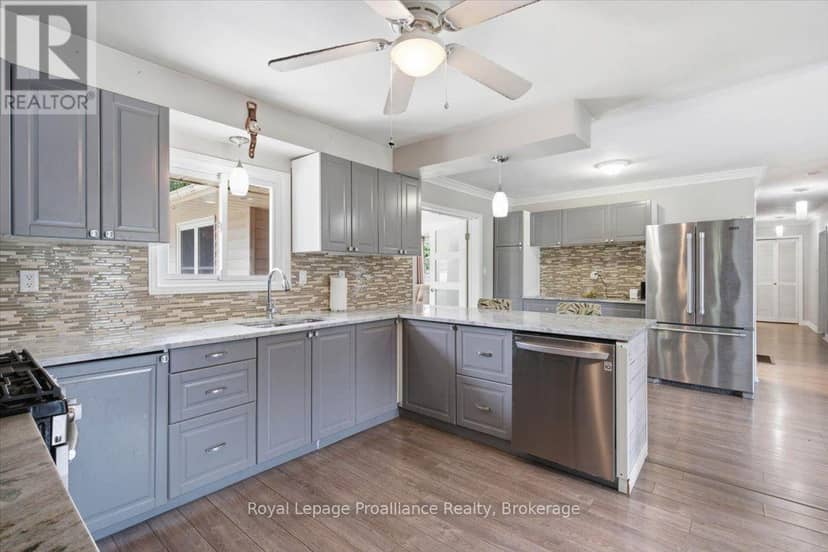 178 Riverside Parkway — photo 14 of 40