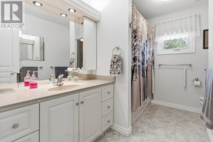 1 Meikle Drive — photo 19 of 40