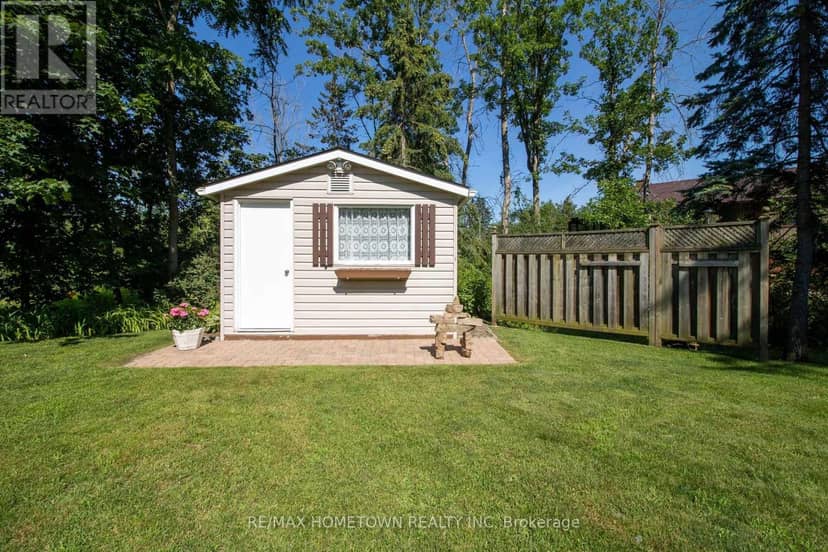 1 Meikle Drive — photo 36 of 40