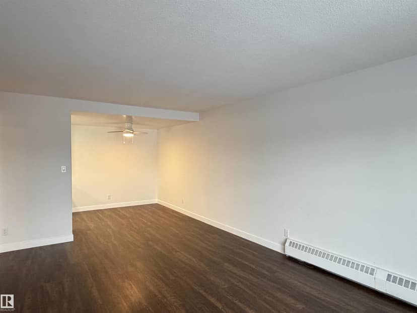 #103 10511 19 AV NW — photo 11 of 25