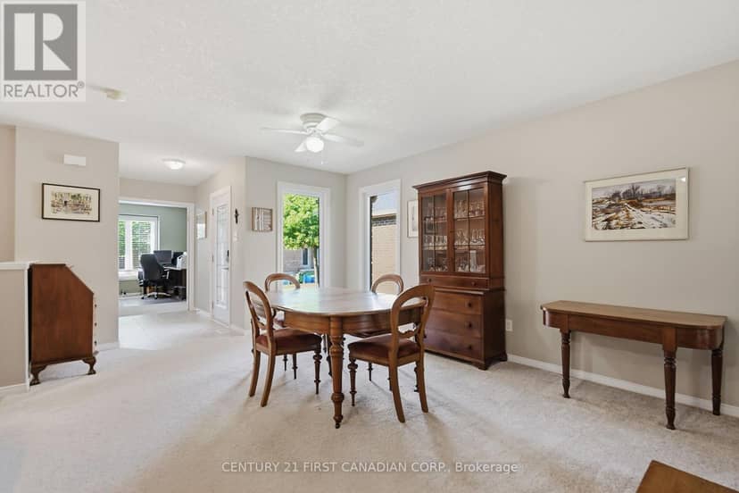 9 - 1853 Blackwater Road — photo 12 of 31