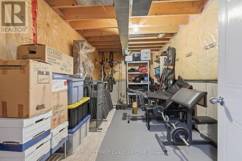 9 - 1853 Blackwater Road — photo 26 of 31