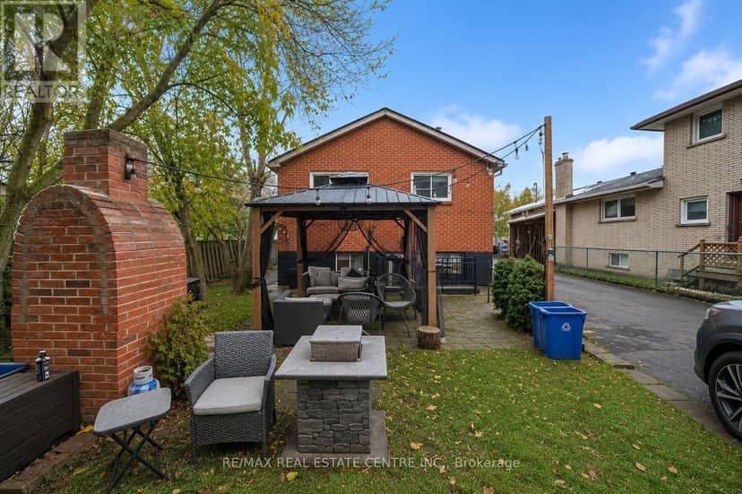 191 Margaret Avenue — photo 33 of 36
