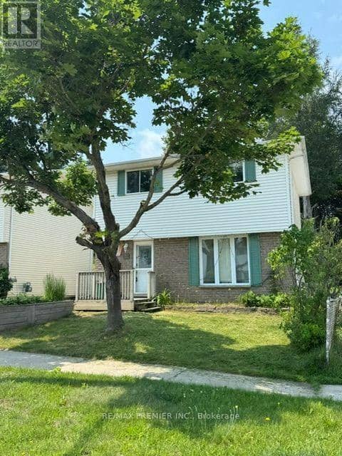 26 Hergott Avenue, Elliot Lake, photo 3