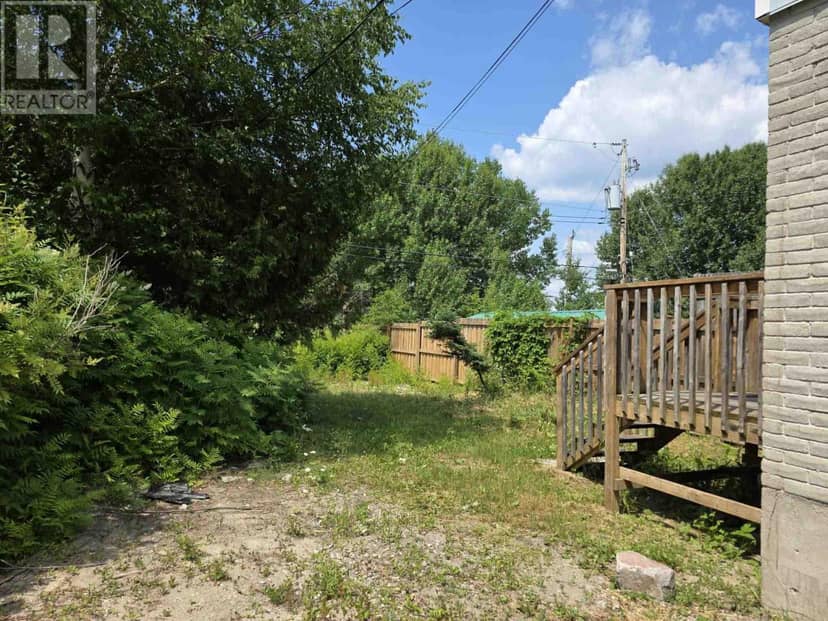 33 Winnipeg ST S, White River, photo 3