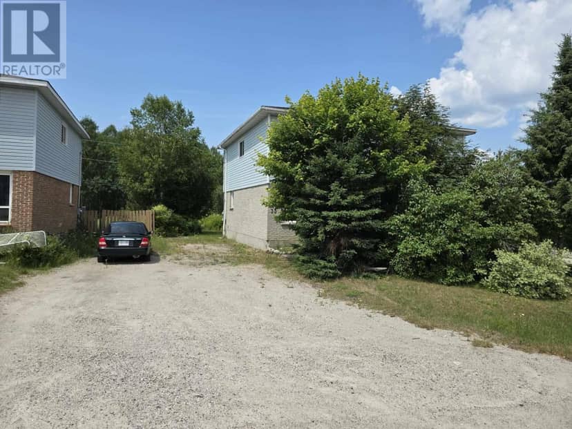 33 Winnipeg ST S, White River, photo 2