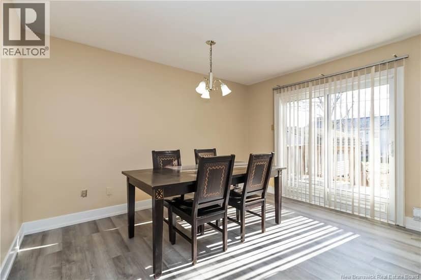 72 Anne Street — photo 11 of 40