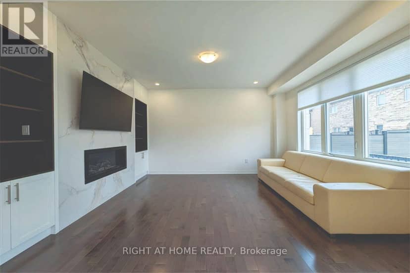 62 Titus Street — photo 8 of 38