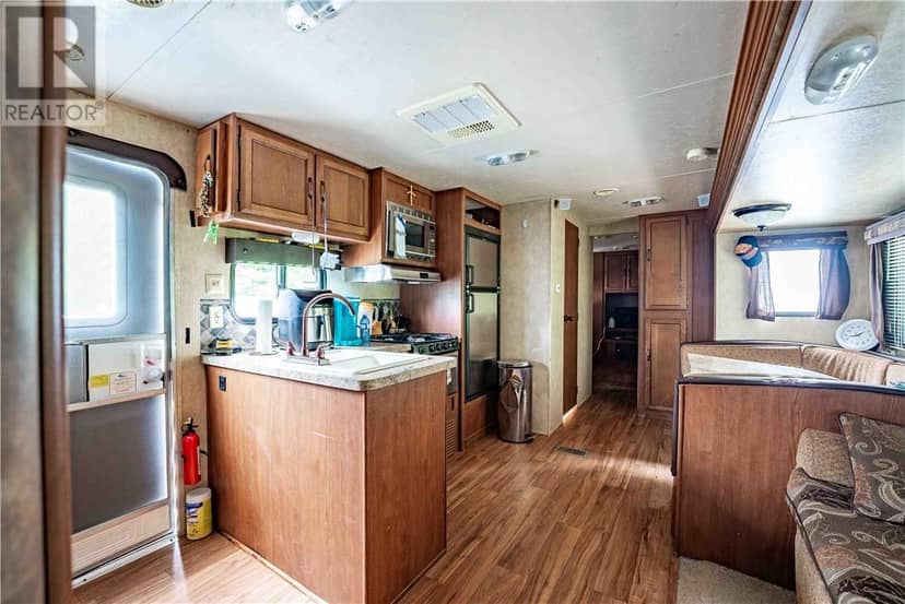 148 Dr McLay Drive — photo 34 of 40