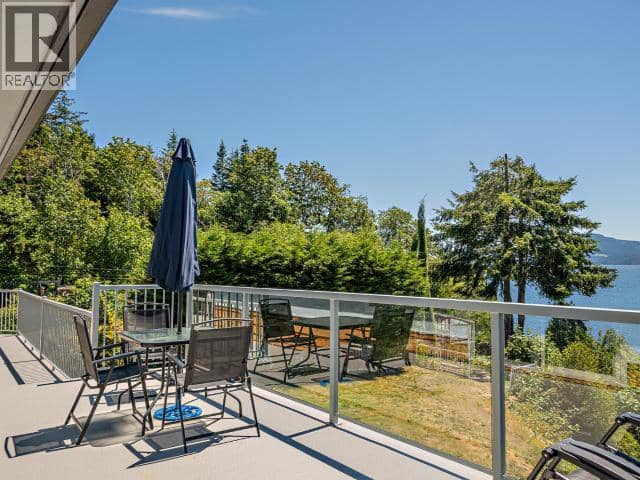 9449 STITTLE ROAD, Powell River, photo 4