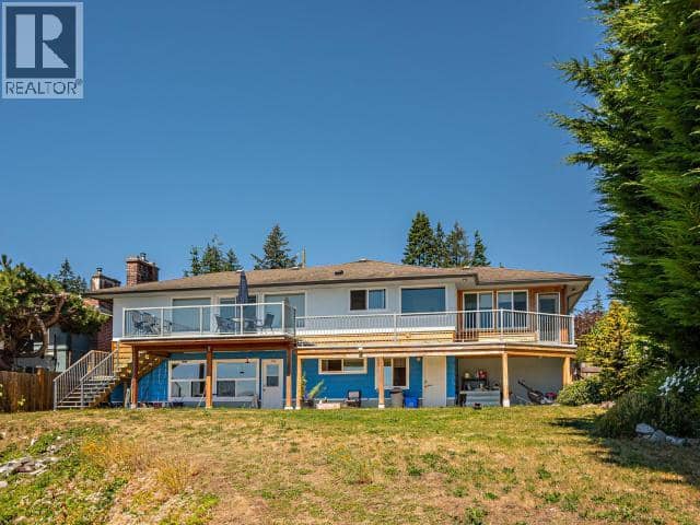 9449 STITTLE ROAD, Powell River, photo 3