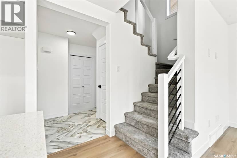 491 Traeger CLOSE — photo 5 of 40