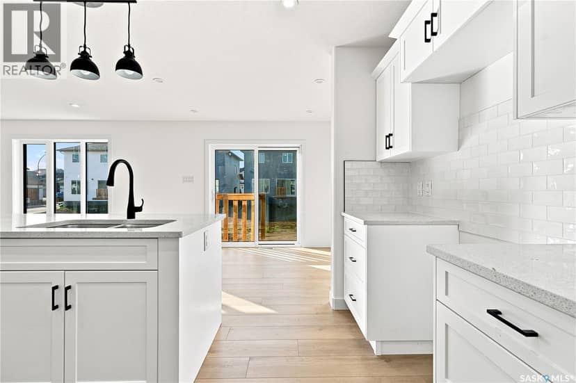 491 Traeger CLOSE — photo 13 of 40