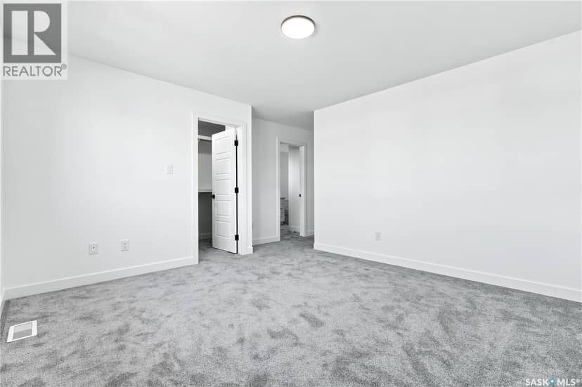 491 Traeger CLOSE — photo 25 of 40