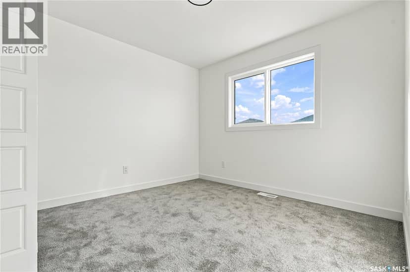 491 Traeger CLOSE — photo 32 of 40