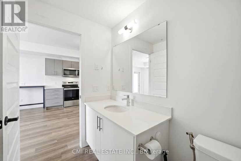 306 - 103 Roger Street — photo 23 of 28