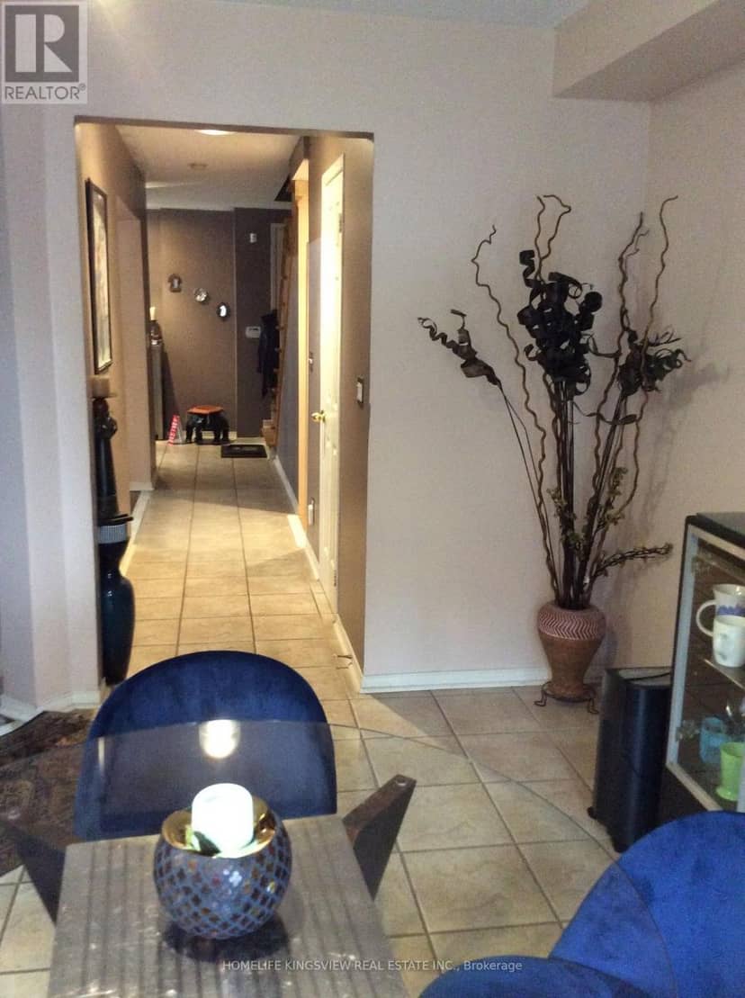 30 Condotti Drive — photo 5 of 14