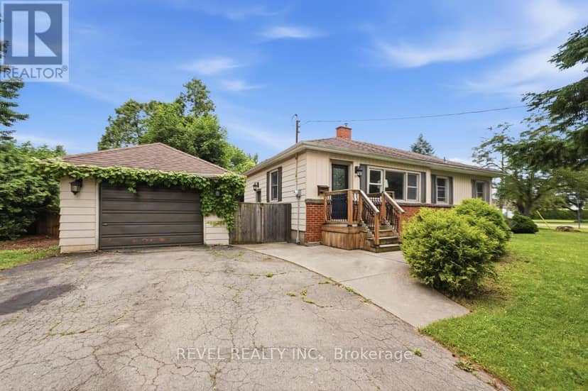 16 Carrington Court — photo 2 of 32