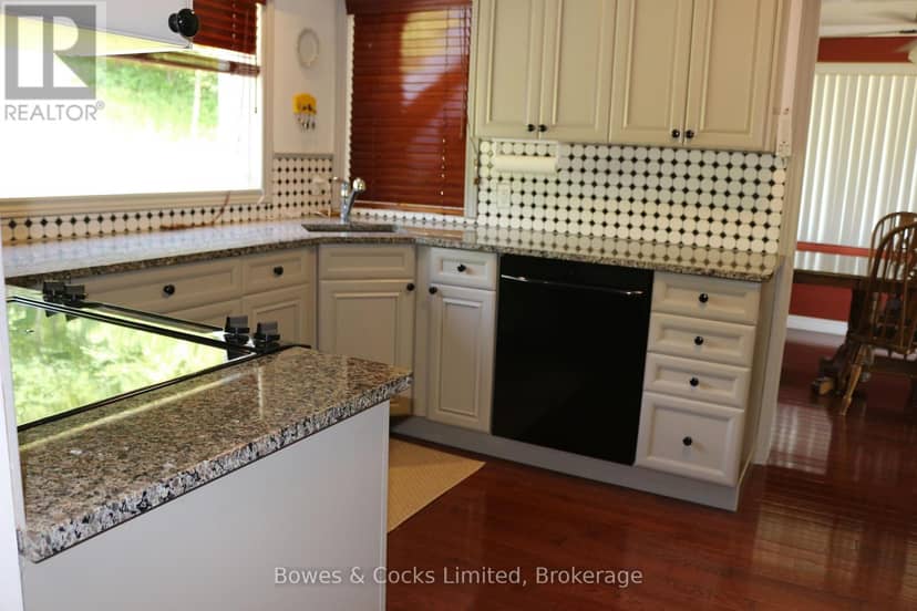 4741 Lower Faraday Road — photo 11 of 40