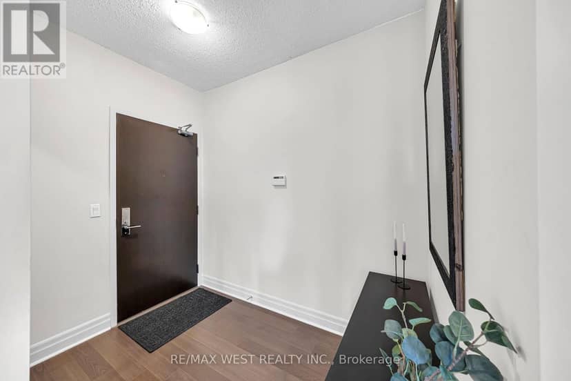 304F - 8130 Birchmount Road — photo 4 of 35