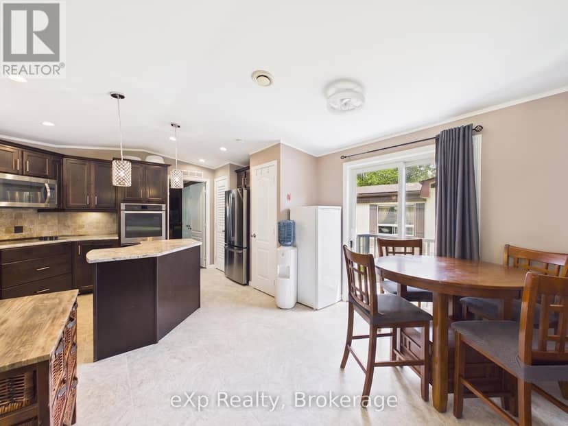 32 Maple Grove Village Road, Southgate, photo 4