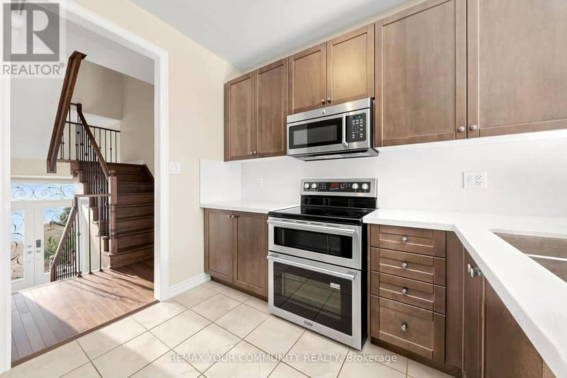 21 Princess Charlotte Avenue — photo 16 of 40