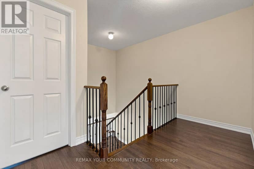 21 Princess Charlotte Avenue — photo 26 of 40