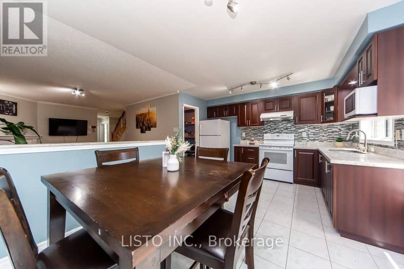 46 - 7115 Rexwood Road — photo 14 of 40