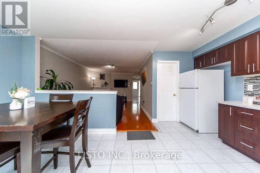 46 - 7115 Rexwood Road — photo 15 of 40