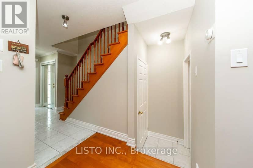 46 - 7115 Rexwood Road — photo 19 of 40