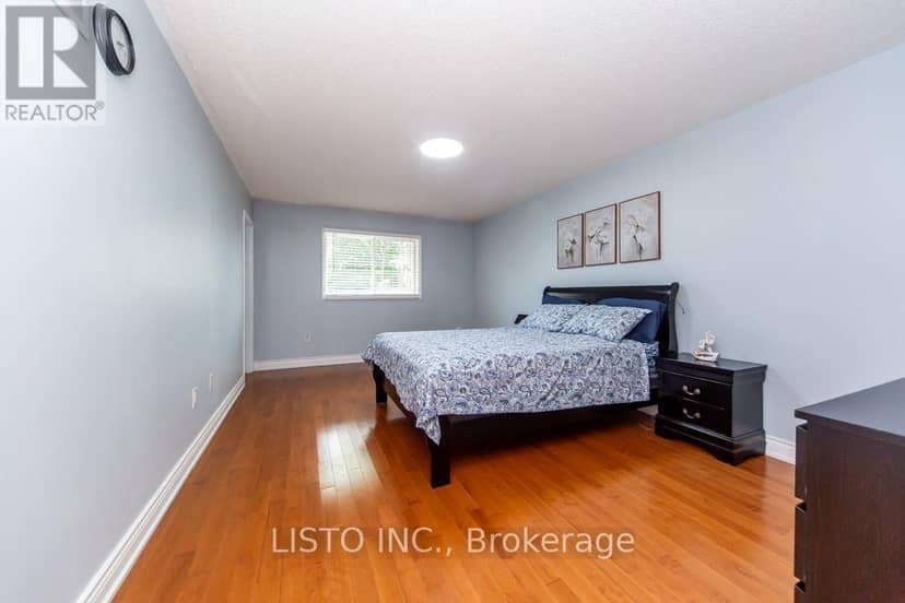 46 - 7115 Rexwood Road — photo 24 of 40