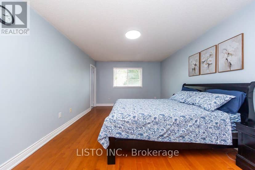 46 - 7115 Rexwood Road — photo 25 of 40