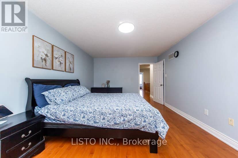 46 - 7115 Rexwood Road — photo 26 of 40