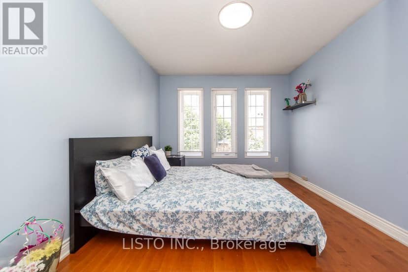 46 - 7115 Rexwood Road — photo 29 of 40