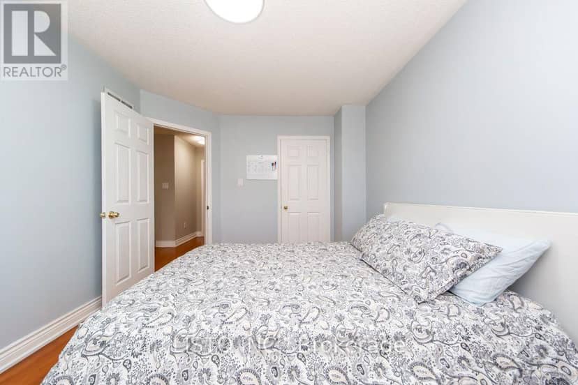 46 - 7115 Rexwood Road — photo 34 of 40